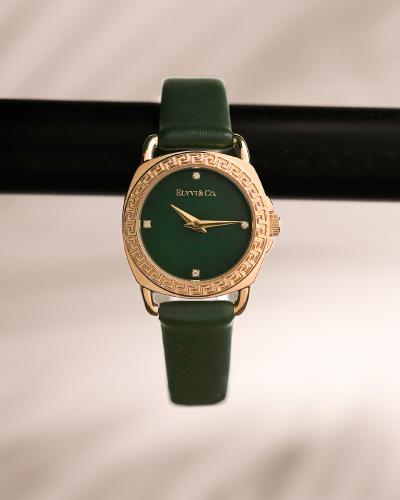 ساعة نسائية جلد من الفي