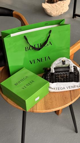 BOTTEGA VENETA Handbage