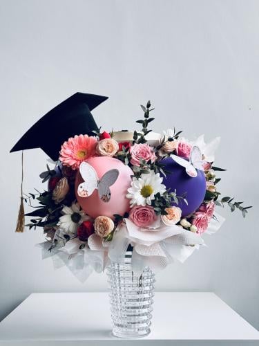 Flowers & cake