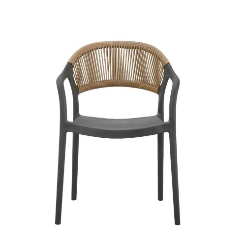 كرسي خارجي اسود في بيج دائري