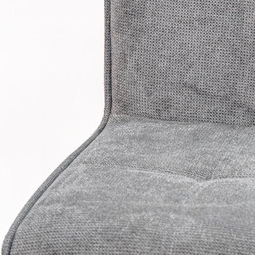 كرسي مفرد لون بيج ارجل اسود