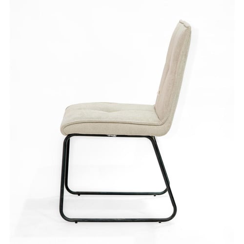 كرسي مفرد لون ابيض ارجل اسود