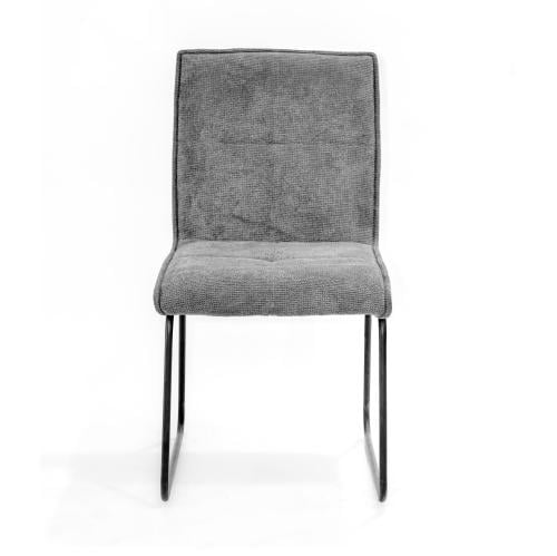 كرسي مفرد لون رمادي غامق رجل اسود