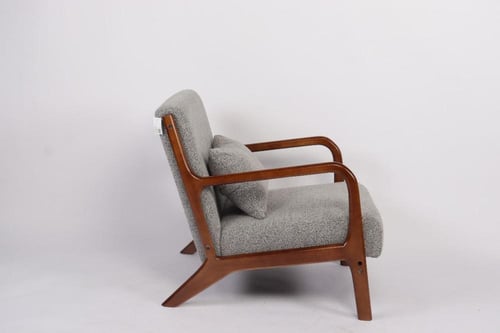 كرسي بمساند