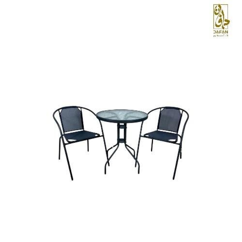 كرسيان وطاولة خارجي