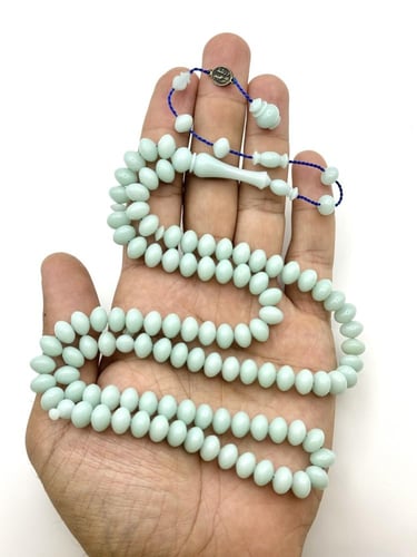 سبحة فاتوران ذروي فستقي 99 خرزة تمليكة