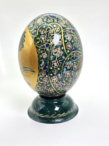 بيض نعام طبيعي شعار سيفين ونخلة