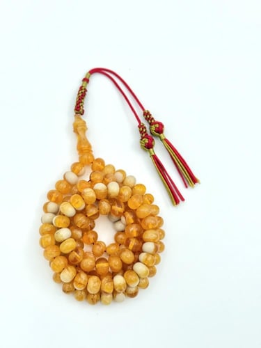 سبحة فاتوران ذروي شبيه الكهرمان 99