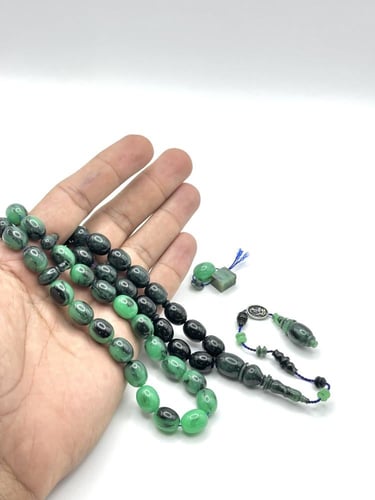 سبحة من مكتبية قديمة