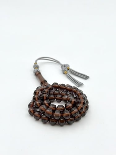 سبحة زعفران صندوقي بني داكن كركوشة