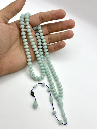 سبحة فاتوران ذروي فستقي 99 خرزة تمليكة