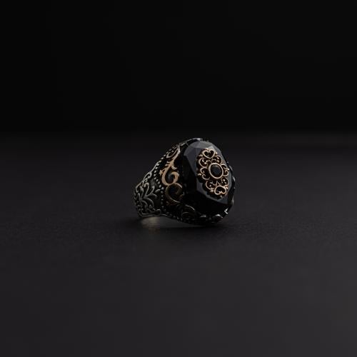 خاتم رجالي فضة عيار 925 - حجر زركون أسود