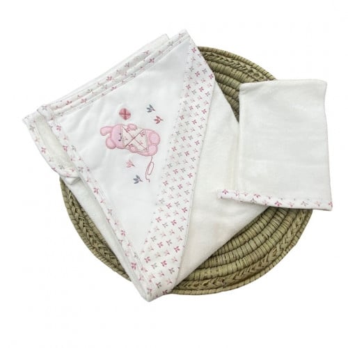 منشفة استحمام مواليد قطعتين لون ابيض - صناعه اسبان...