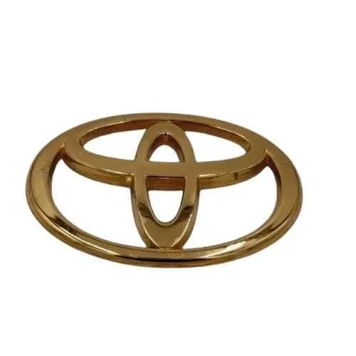 علامة شبك لاندكروزر (ذهبية ) 1998-2006
