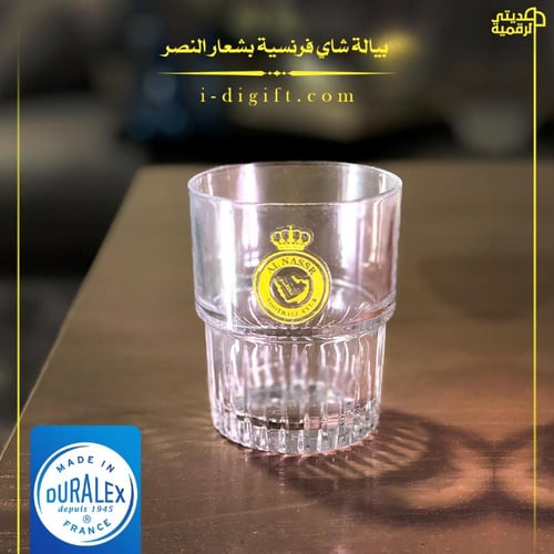 بيالات شاي فرنسية بشعارات الأندية