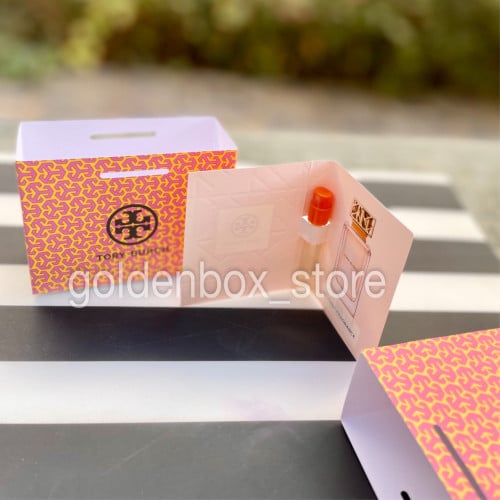 عينة عطر مع كيس