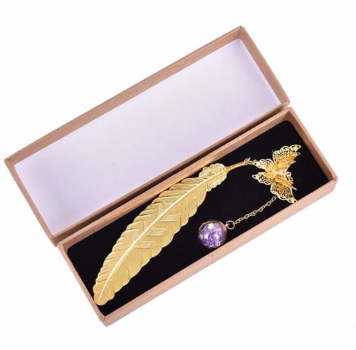 فاصل كتاب ذهبي شكل فراشة مع بوكس