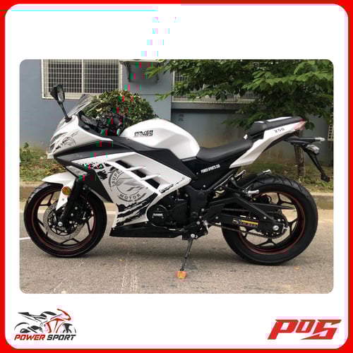 دراجة نارية 250CC موديل 2026 لون ابيض