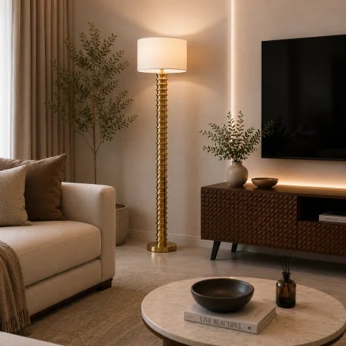 مصباح أرضي ذهبي فاخر بقاعدة معدنية وغطاء أبيض