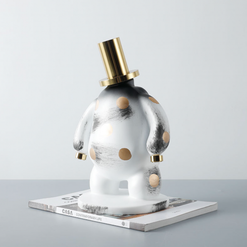 تحفة ، مهرج