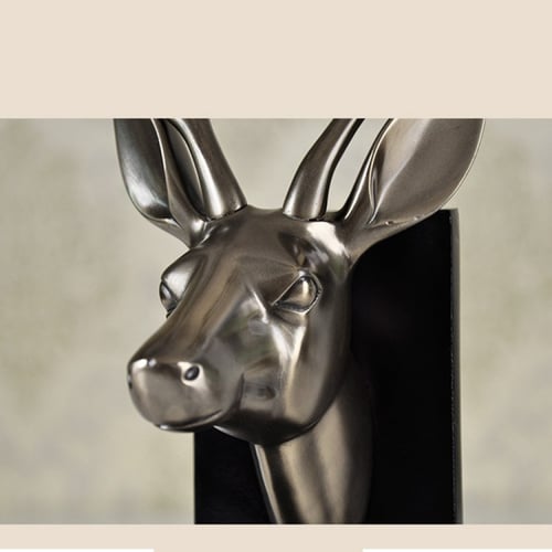 مسند كتب ، غزالان ، قطعتين