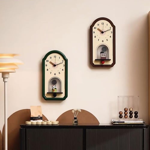 ساعة جدارية كلاسيك