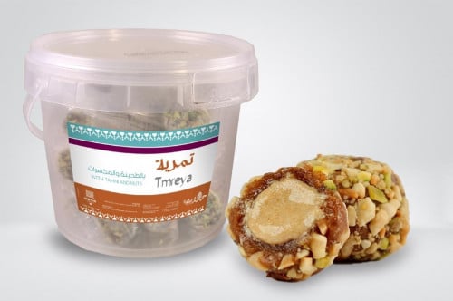 تمرية بالمكسرات