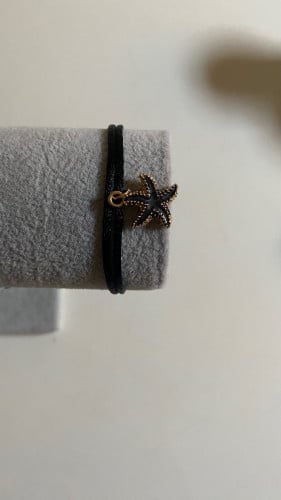 اسواره الصيف اسود