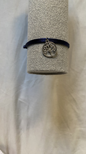 اسواره بخيط كحلي