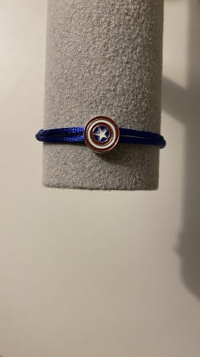 اسواره كابتن امريكا خيط