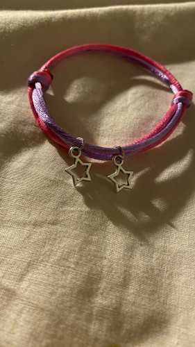 سواره بخيطين (نجوم)