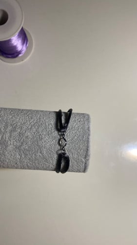 اسواره بخيط رمادي غامق