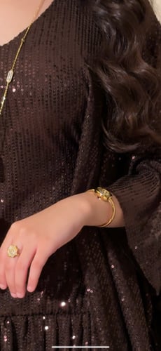 طقم قطعتين بالترتر الفاخر باللون البني الغامق