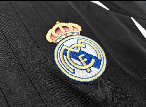 ريال مدريد اسود 2006/2007-vintage