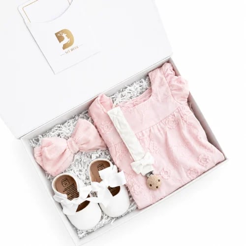 Baby gift, flower set