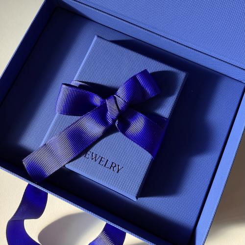 باكج الإهداء الفاخر من be jewelry