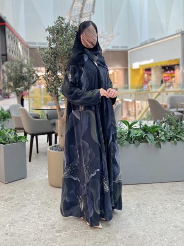 B383 عبايه رذاذ دبل فيس قصه كلوش مع بطانه اسود بقماش شيفون طباعه