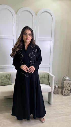 B050-بليزر بقماش كريب مع شك يدوي فاخر فضي-اسود