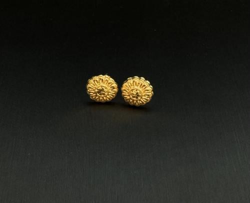 حلق كرسي جابر عيار 21. الوزن 0.7 جرام.