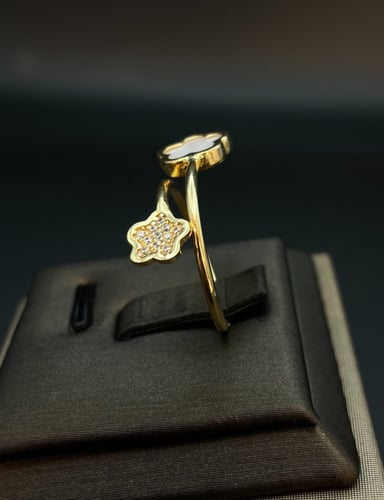 خاتم عيار 18. المقاس 7 (14). الوزن 1.70 جرام