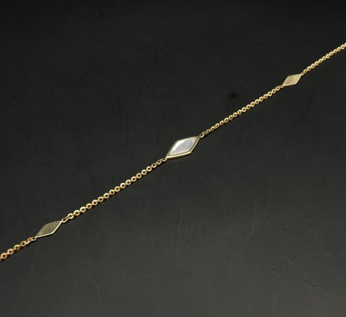 اسوارة(انسيال) عيار 18. الطول التقريبي 18-20 .سم....