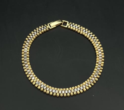 اسوارة (انسيال) عيار 18. الطول 20 سم. العرض 5 ملم....