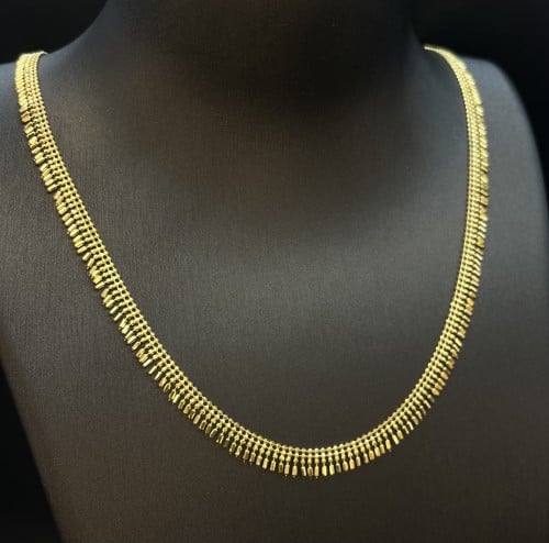 عقد عيار 21. الطول 45. العرض 5 ملم. الوزن 9.8 جرام