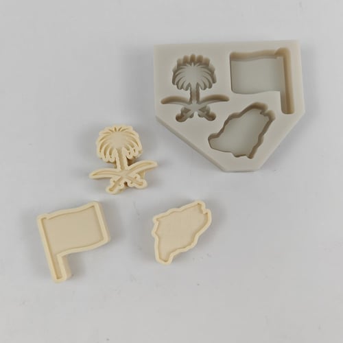 قالب اليوم الوطني السعودي صغير علم و نخلة و خريطة...