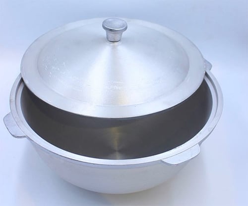 قدر بخاري المونيوم كبير