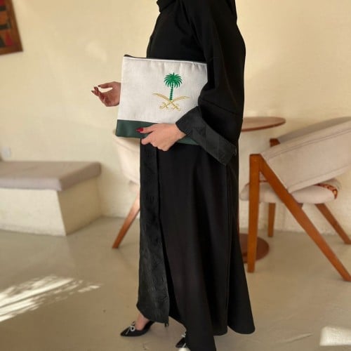 باوتش سيفين ونخلة