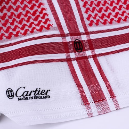 شماغ كارتير الخاص انجليزي