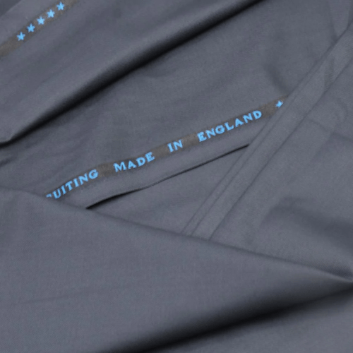 قماش شتوي ماركة قوتشي رصاصي D4