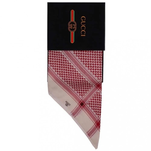 شماغ قوتشي كلاسك بيج