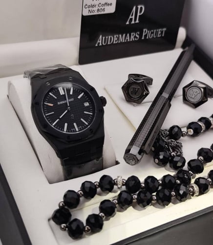 طقم ادمر اسود